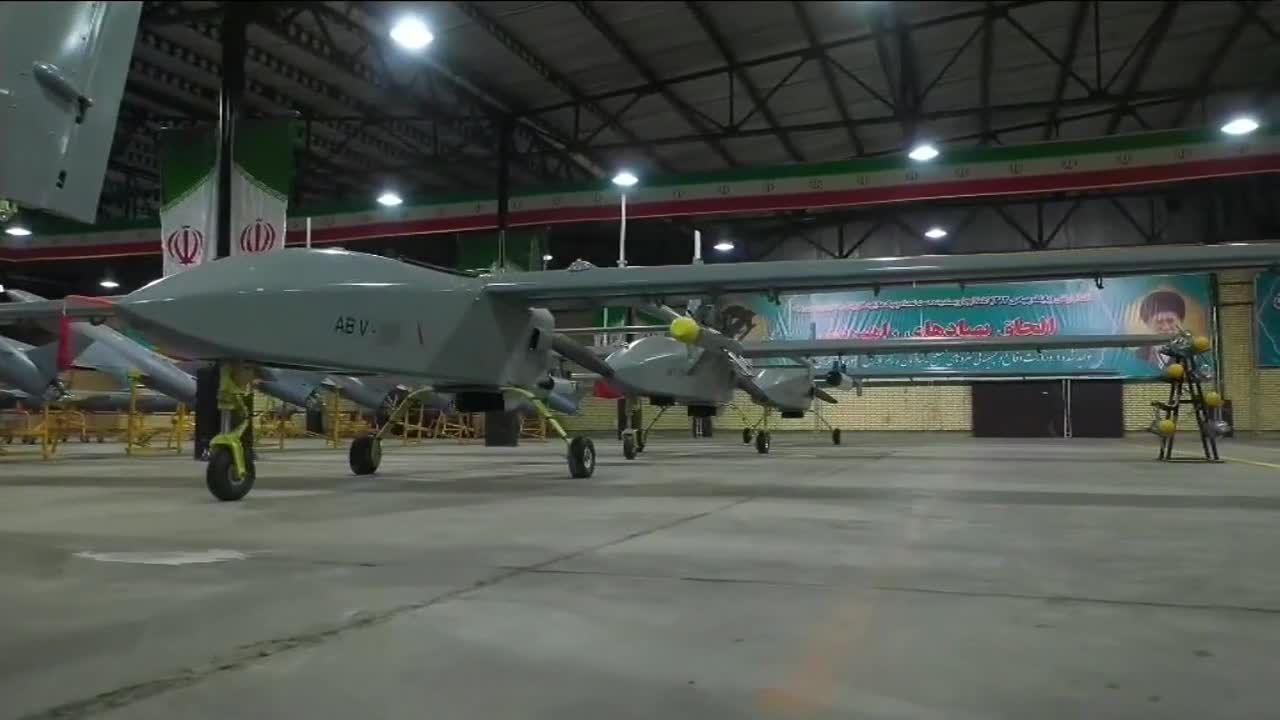 وزارة الدفاع الايرانية تتسلم 200 طائرة مسيرة - المسيرات الايرانية - الجيش الايراني (8)
